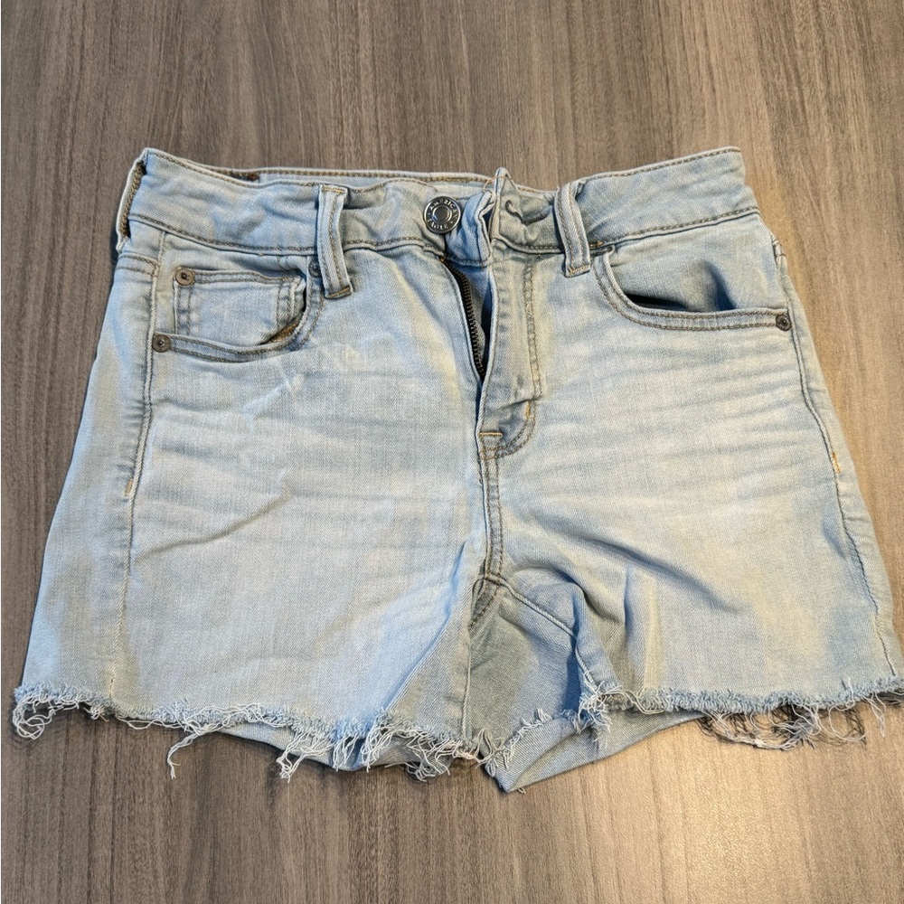 American Eagle short size 4 US
